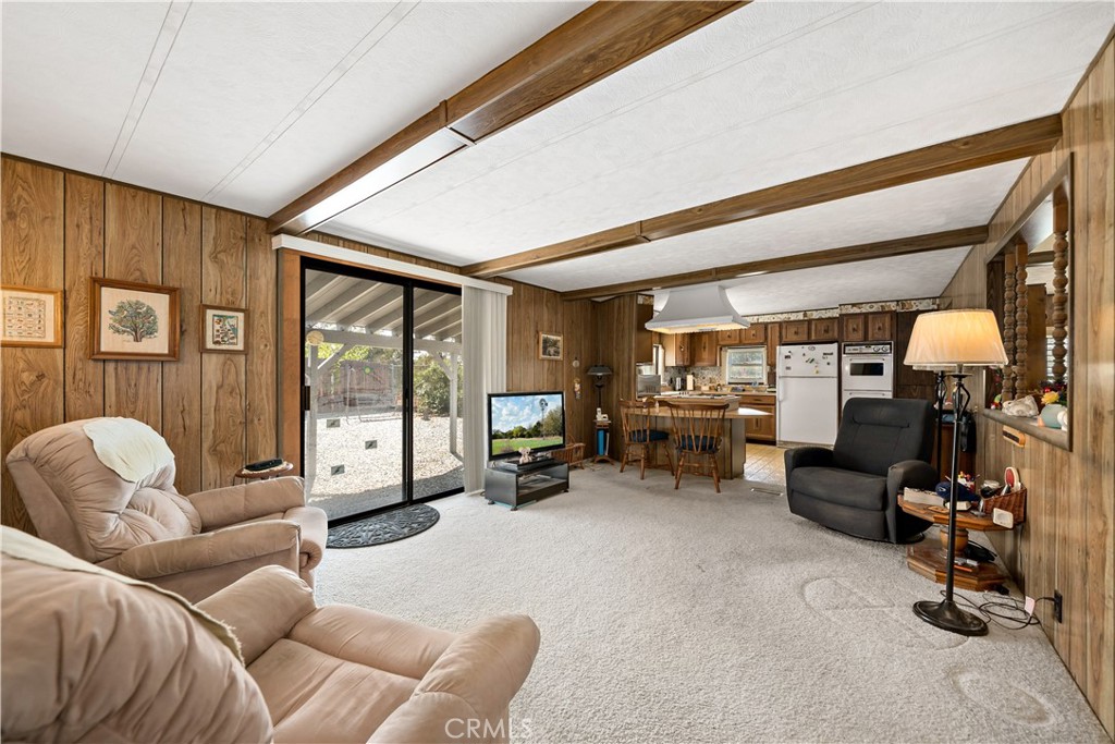 33950 Plowshare Road Wildomar, CA 92595 - Photo 20 of 62 a living room with furniture and a large window