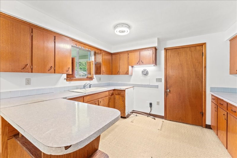 5 Frederick Road Binghamton, NY 13901 - Photo 10 of 39
