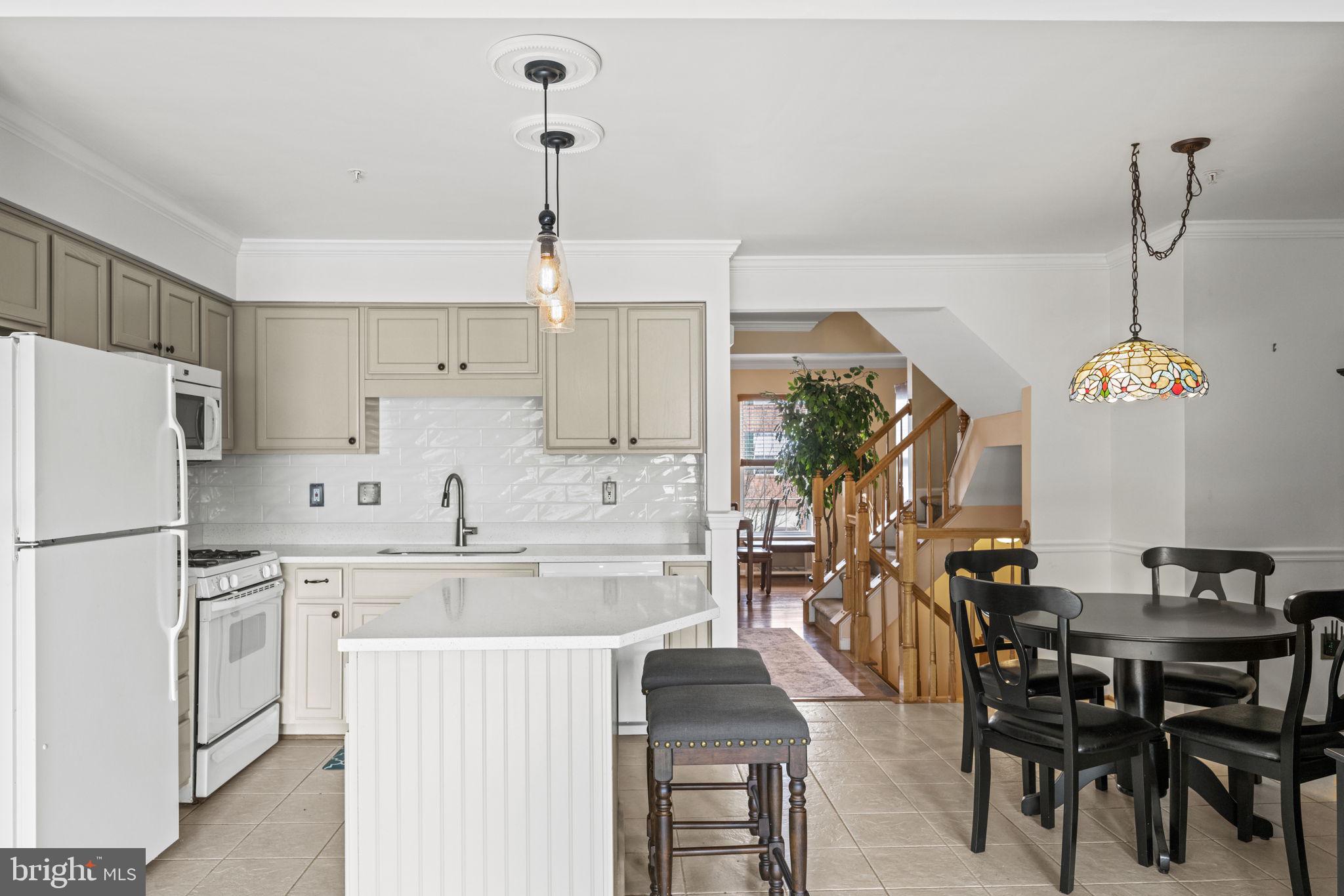 4616 Ripley Manor Terrace Olney, MD 20832 - Photo 15 of 39 Gallery Image 15