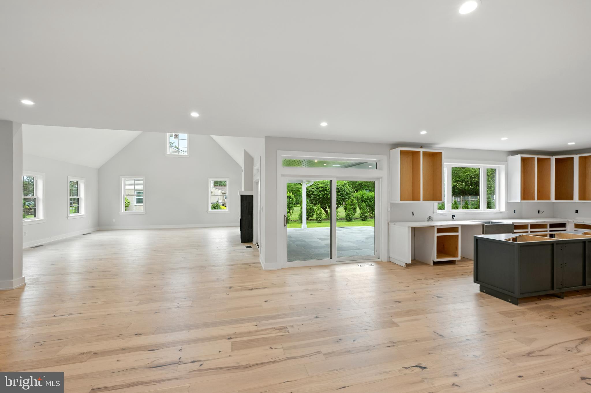 222 Hunters Lane Wayne, PA 19087 - Photo 10 of 46 Gallery Image 10