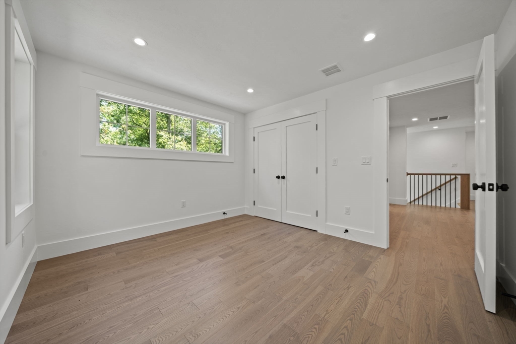 17 Upland Road Natick, MA 01760 - Photo 29 of 38