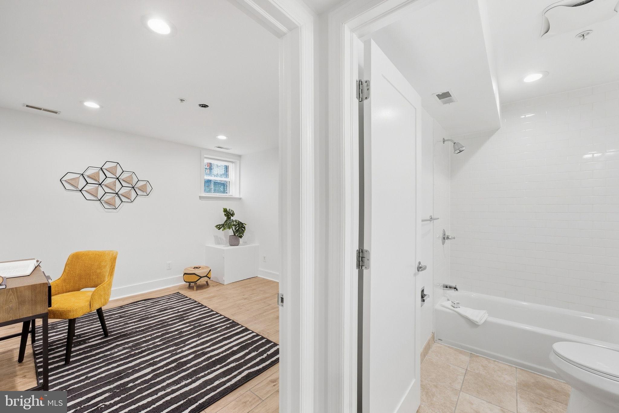 1531 Park Road Northwest, Unit 1 Washington, DC 20010 - Photo 16 of 27 Gallery Image 16