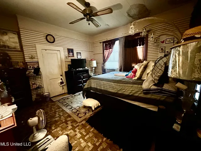 $49,760 | 513 South 5th Street, McComb, MS 39648