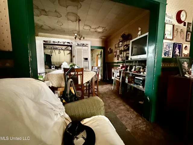 $49,760 | 513 South 5th Street, McComb, MS 39648