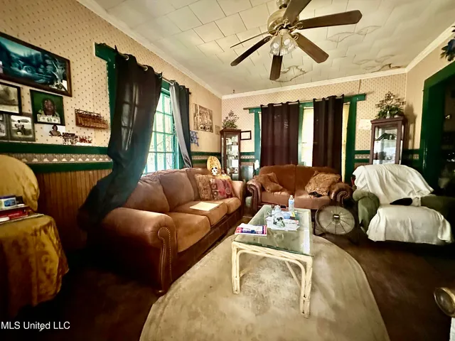 $49,760 | 513 South 5th Street, McComb, MS 39648