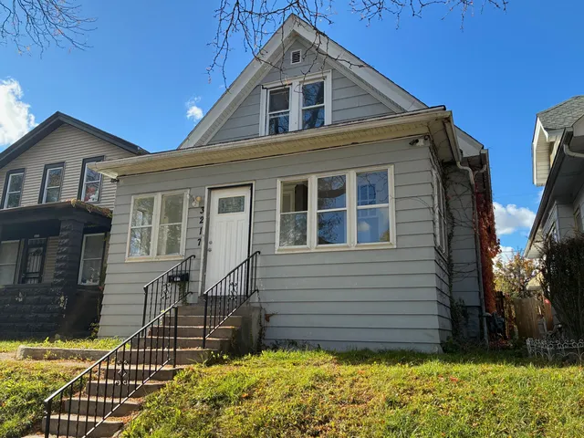 $140,000 | 3217 North 39th Street, Milwaukee, WI 53216
