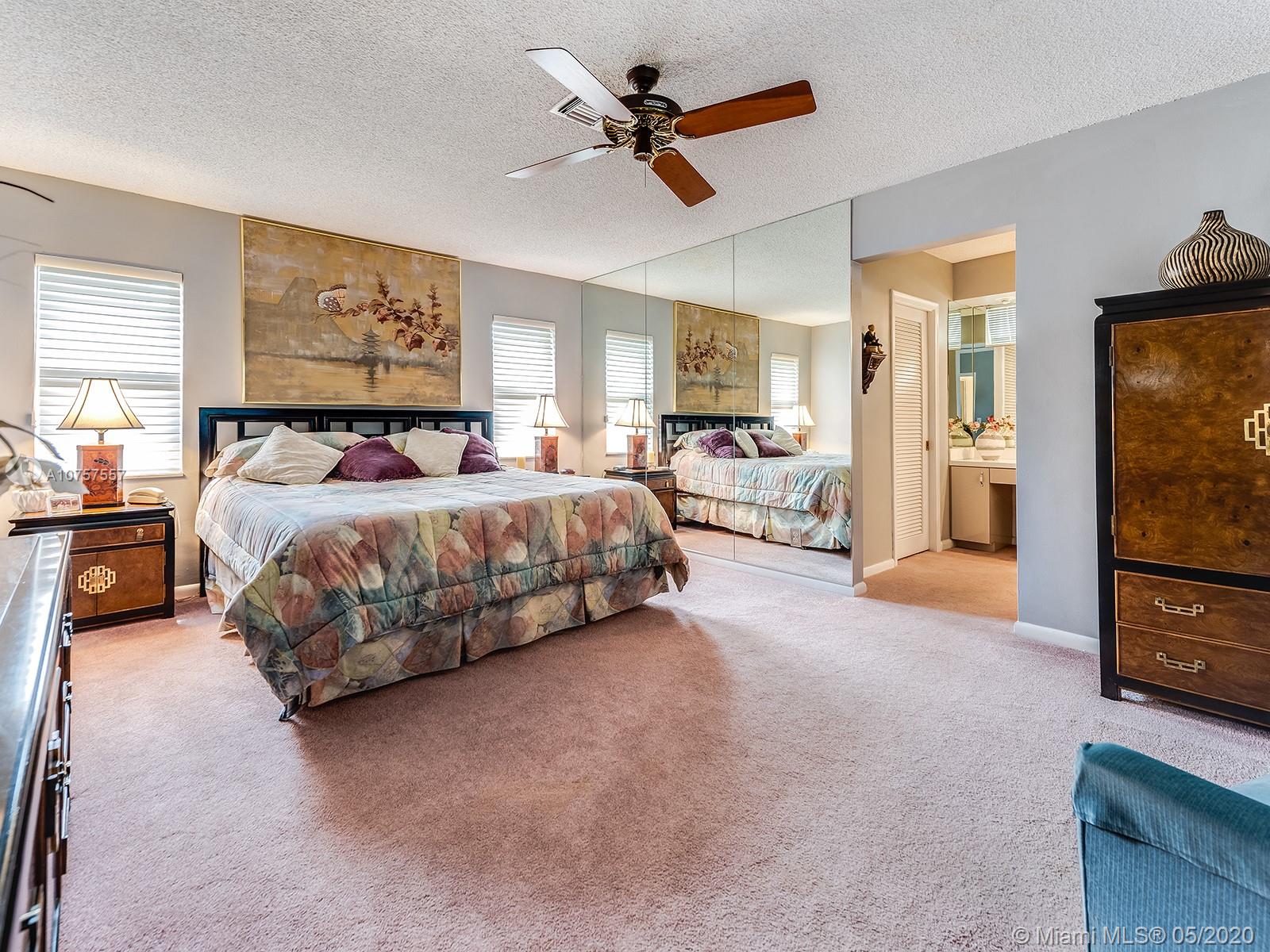 3680 North Park Road Hollywood, FL 33021 - Photo 17 of 25 Master bed