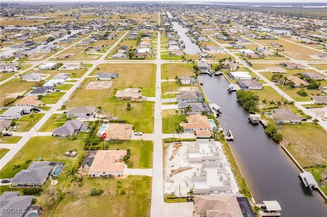 $500,000 | 1237 Northwest 36th Avenue, Cape Coral, FL 33993