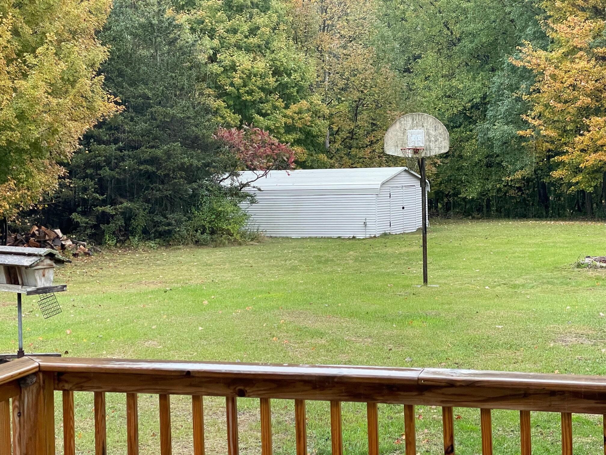 5964 Johnson Road Fruitport, MI 49415 - Photo 3 of 14 IMG_5405