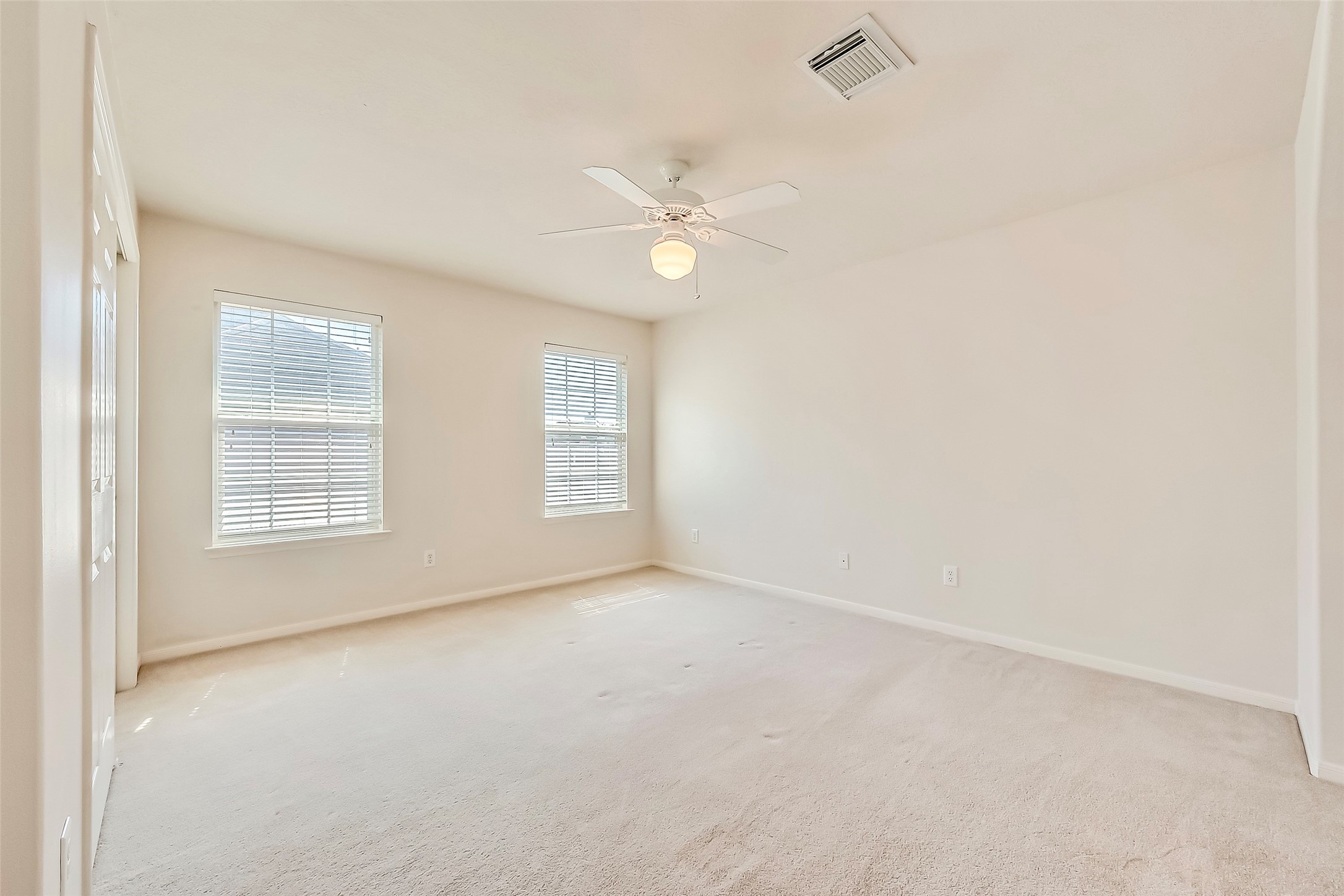 5506 Flower Grove Court Rosharon, TX 77583 - Photo 24 of 30 Fourth Bedroom