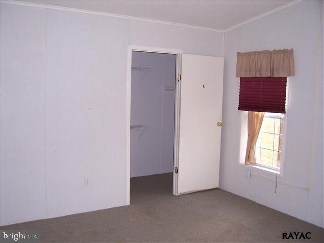 208 Runaway Road Abbottstown, PA 17301 - Photo 11 of 18 Gallery Image 11