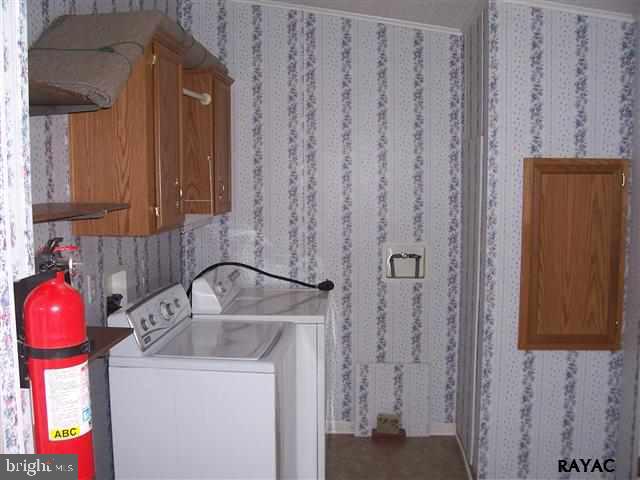 208 Runaway Road Abbottstown, PA 17301 - Photo 8 of 18 Gallery Image 8