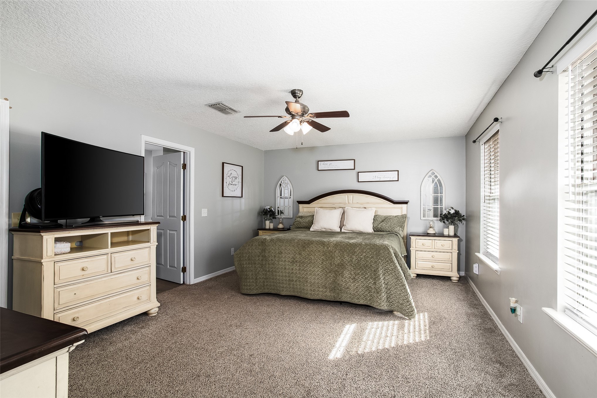 17098 Cross Branch Road Hilliard, FL 32046 - Photo 12 of 48 Primary Bedroom