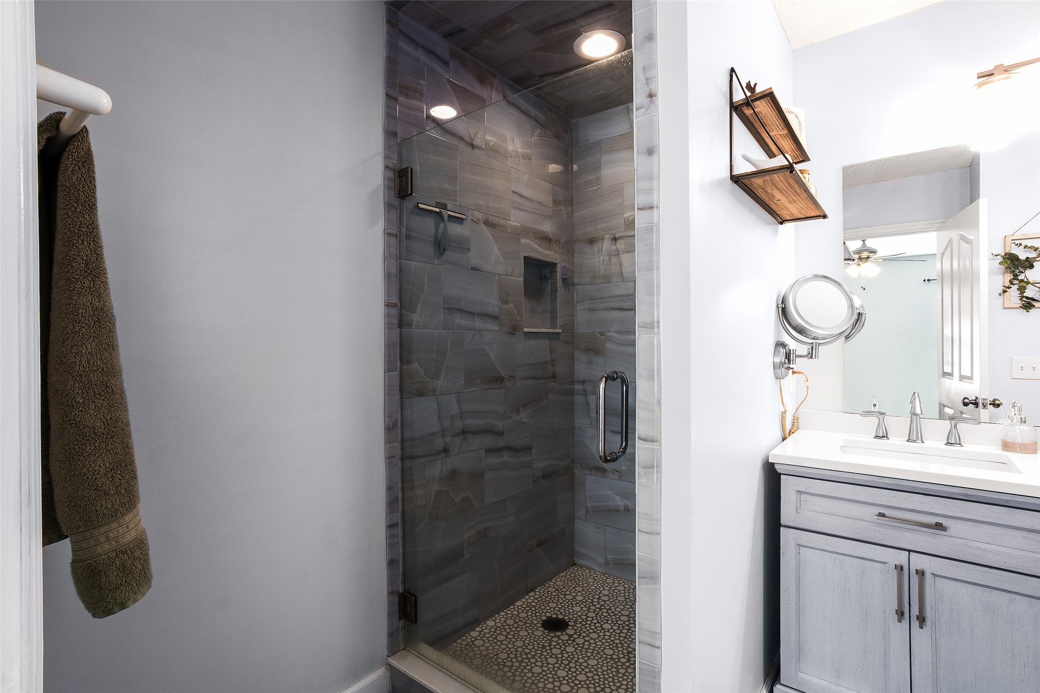 17098 Cross Branch Road Hilliard, FL 32046 - Photo 15 of 48 Primary Bath Shower