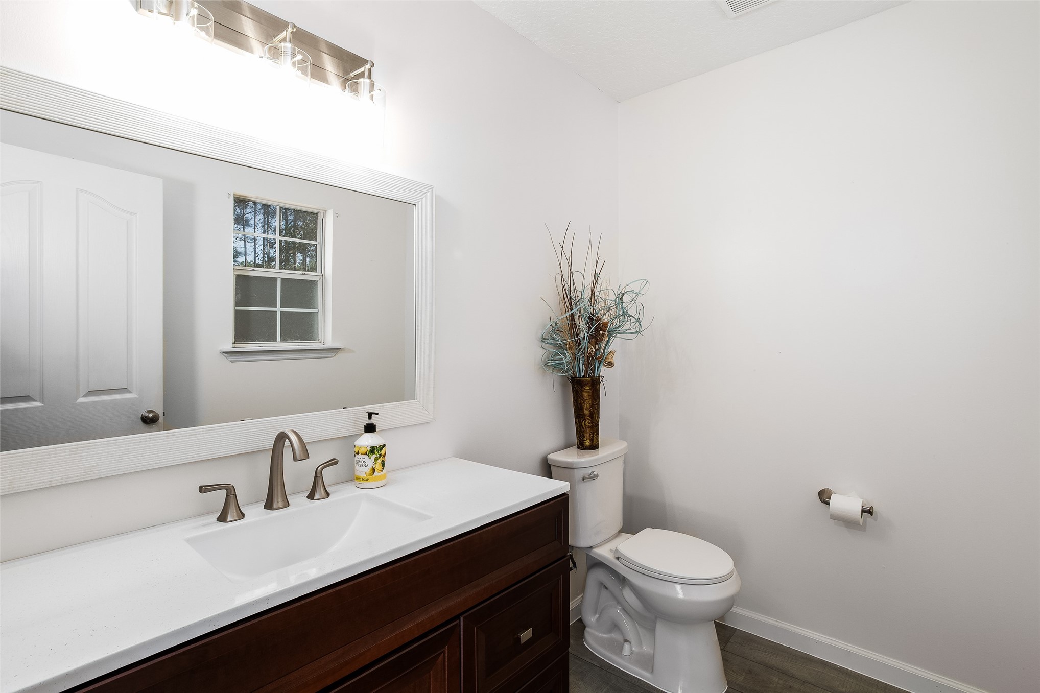 17098 Cross Branch Road Hilliard, FL 32046 - Photo 22 of 48 1/2 Bath in the Garage. Can you believe it?