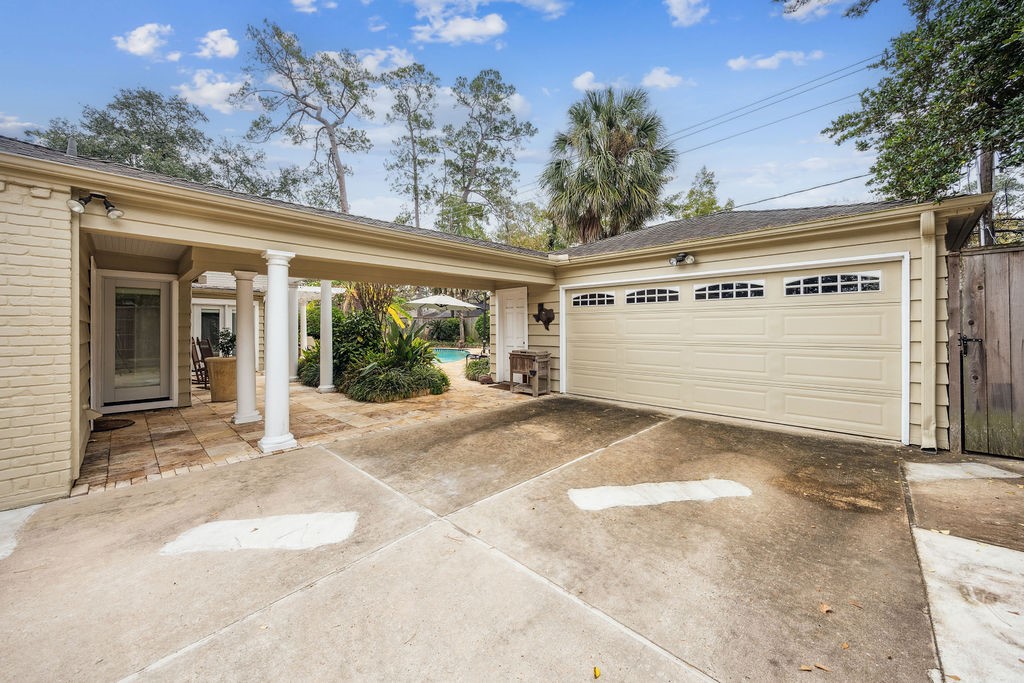 10103 Pine Forest Road Houston, TX 77042 - Photo 42 of 44