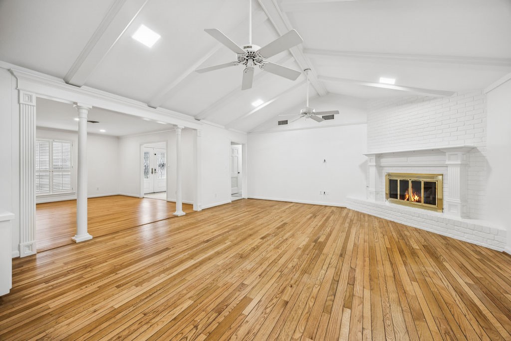 10103 Pine Forest Road Houston, TX 77042 - Photo 8 of 44