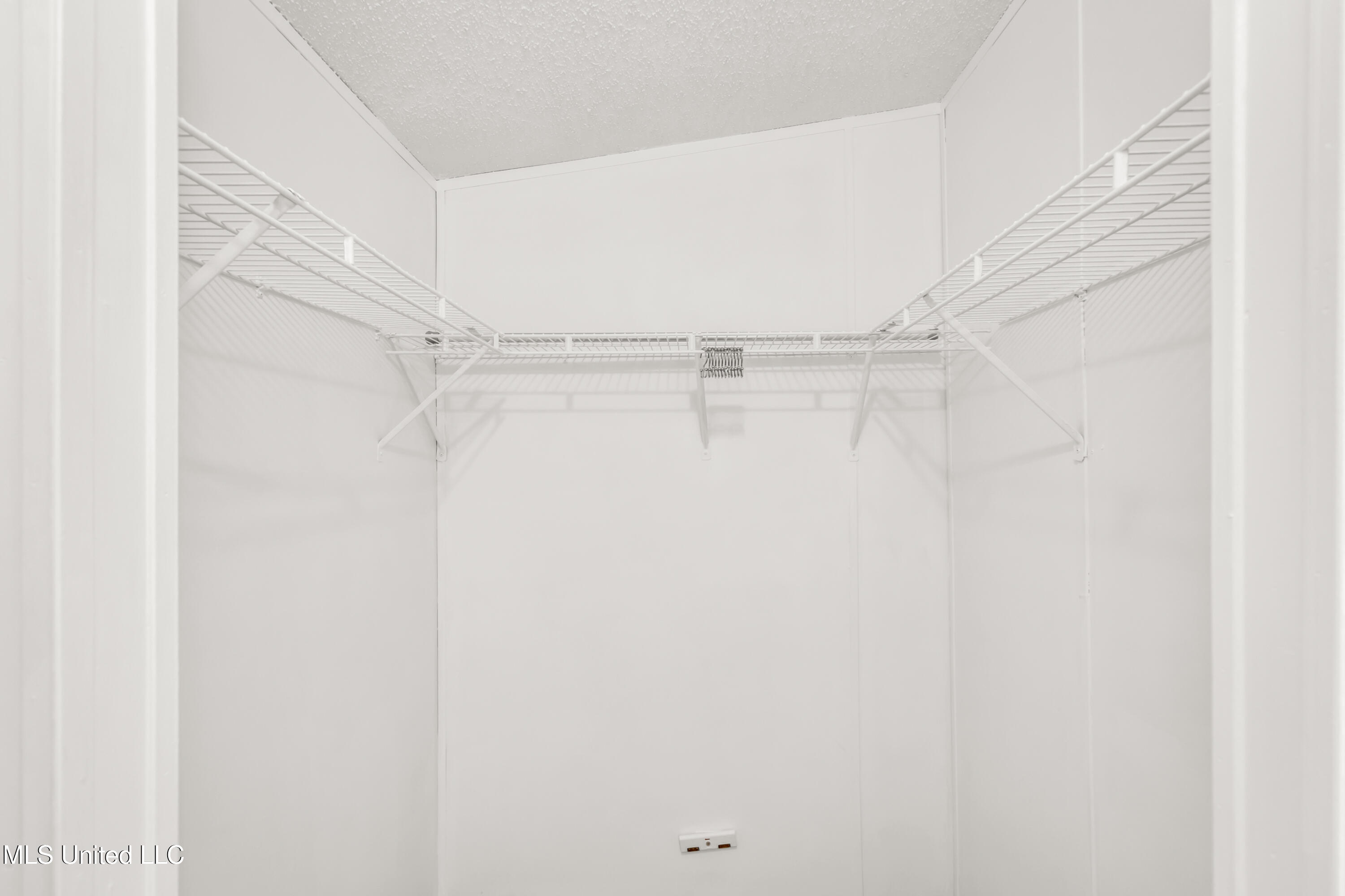 11300 Max Bryant Road Moss Point, MS 39562 - Photo 39 of 51 11300MaxBryantRd-39