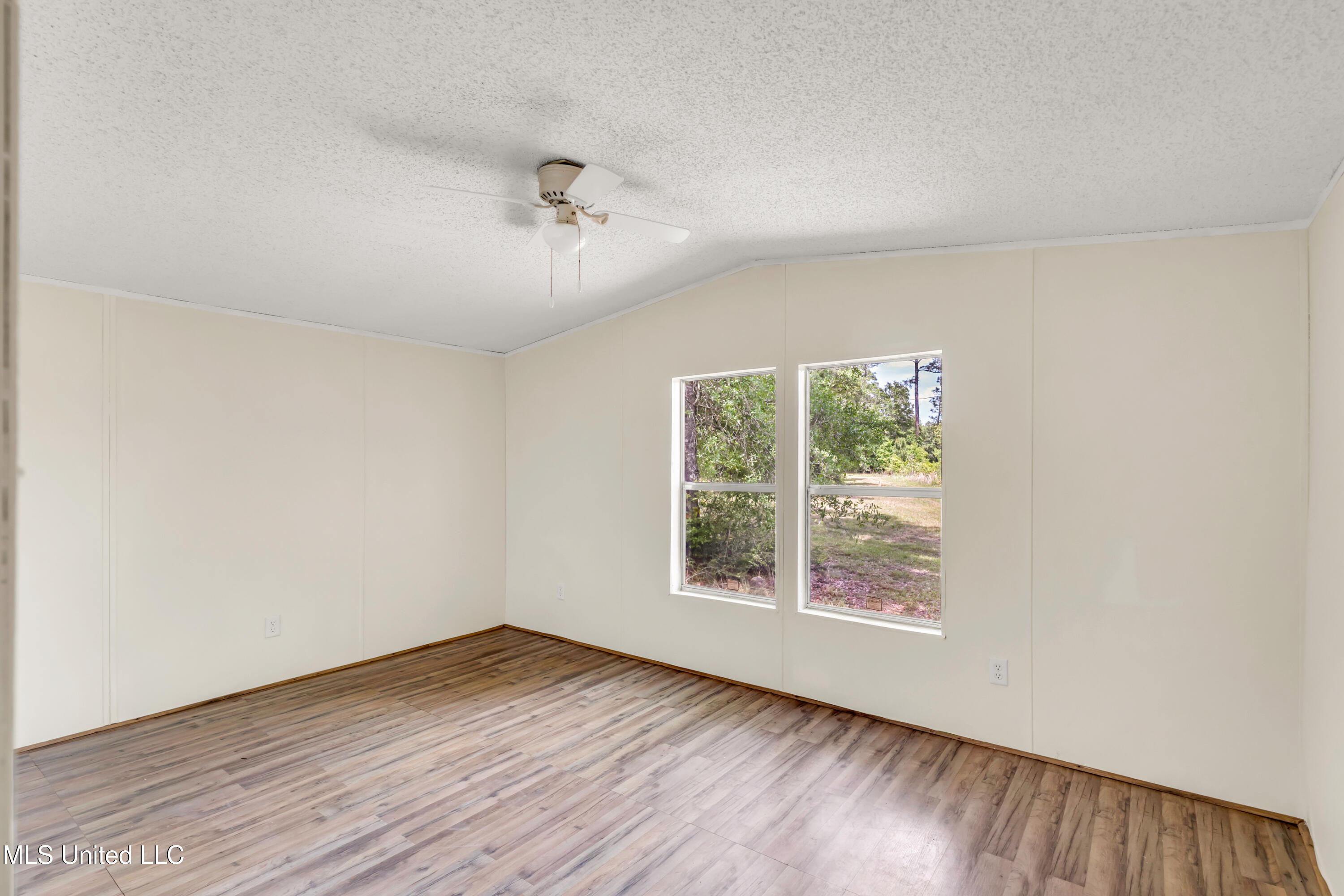 11300 Max Bryant Road Moss Point, MS 39562 - Photo 41 of 51 11300MaxBryantRd-41