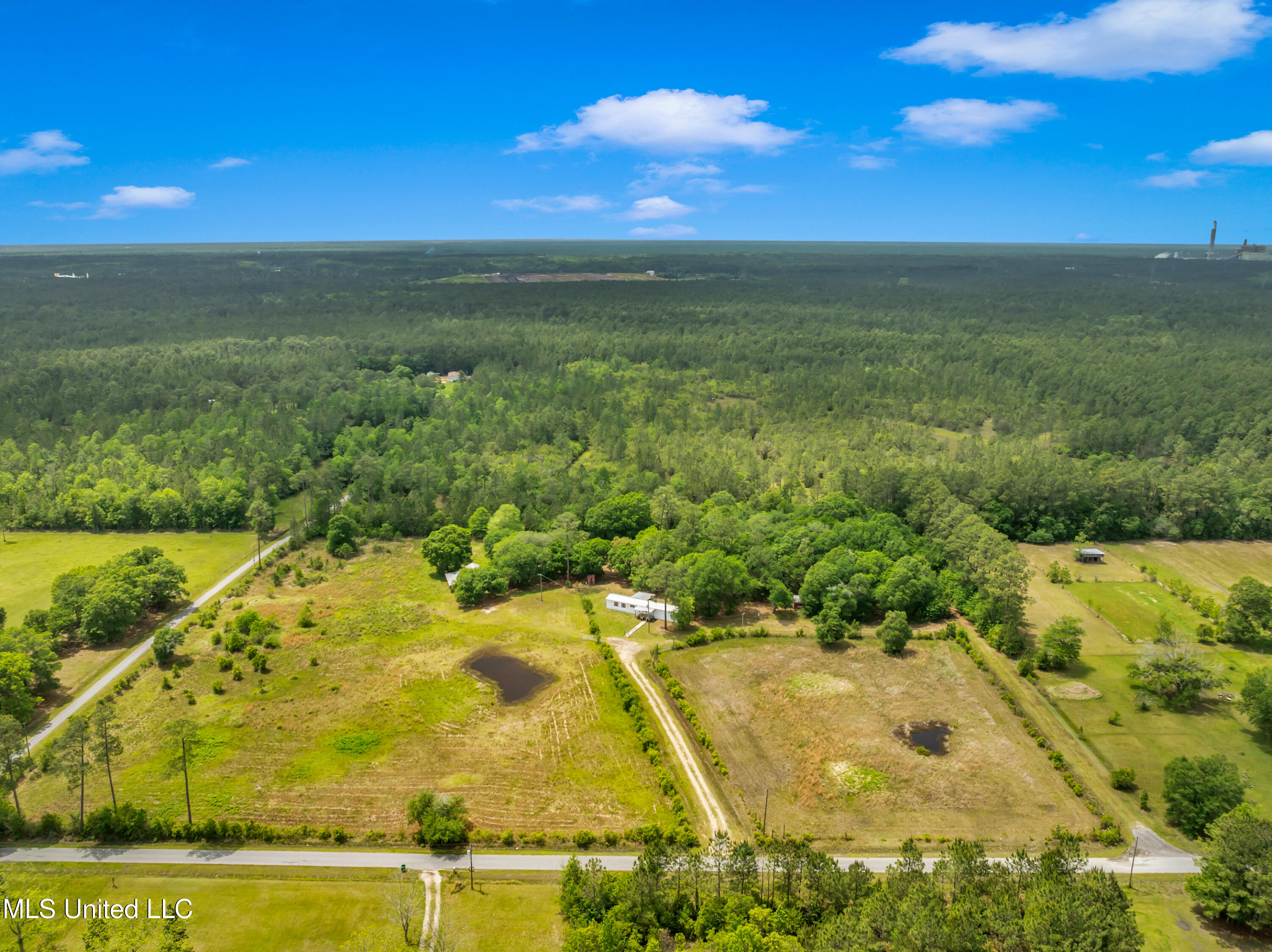 11300 Max Bryant Road Moss Point, MS 39562 - Photo 45 of 51 11300MaxBryantRd-45