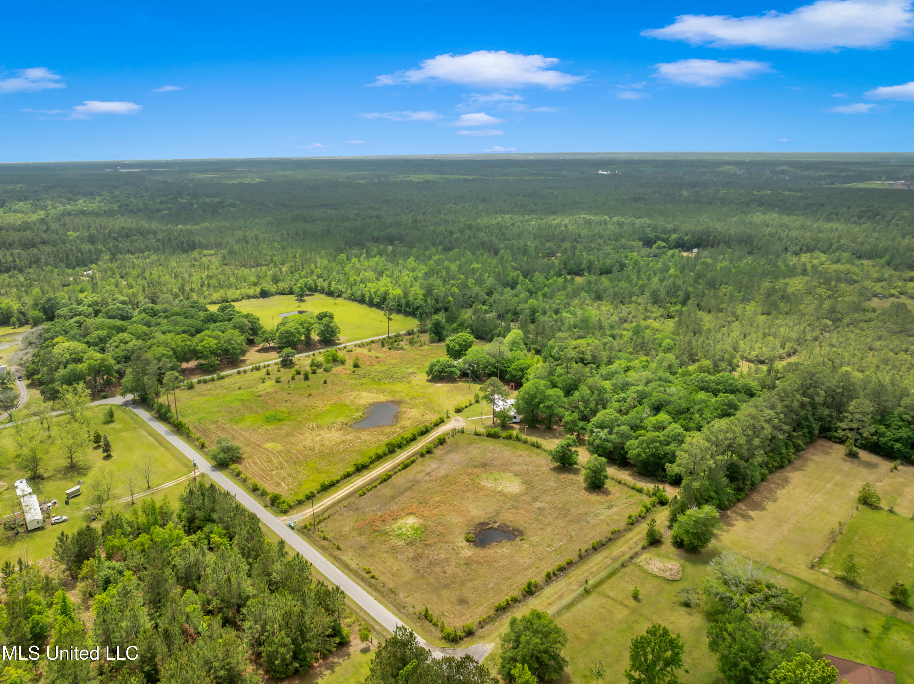 11300 Max Bryant Road Moss Point, MS 39562 - Photo 46 of 51 11300MaxBryantRd-46