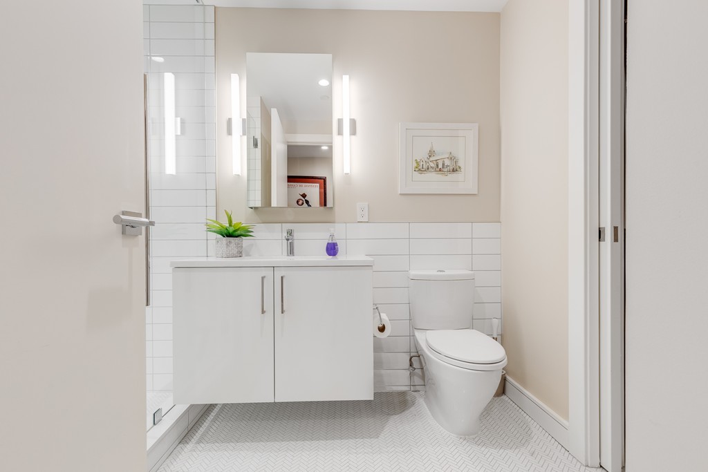 110 Broad Street, Unit 902 Boston, MA 02110 - Photo 16 of 17