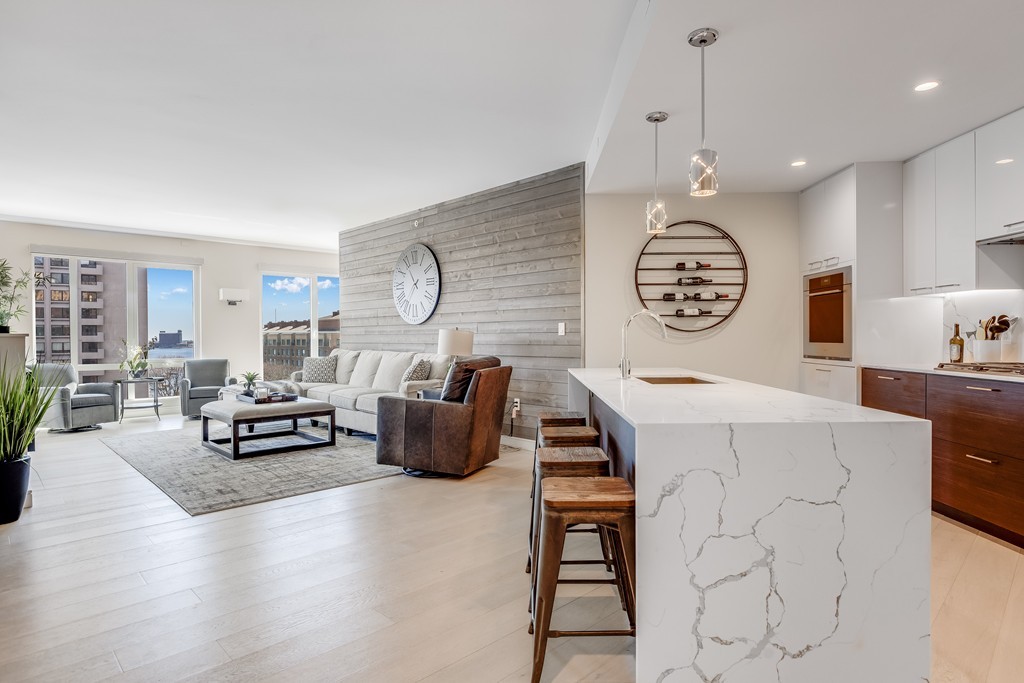 110 Broad Street, Unit 902 Boston, MA 02110 - Photo 2 of 17