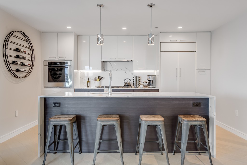 110 Broad Street, Unit 902 Boston, MA 02110 - Photo 8 of 17