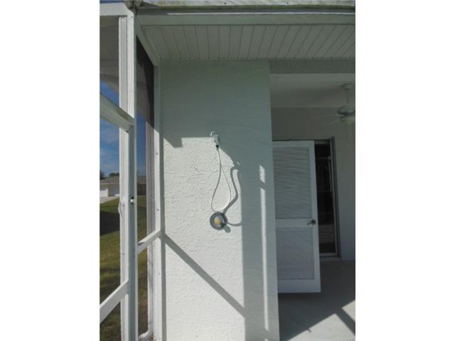 865 George Street Sebastian, FL 32958 - Photo 10 of 10 a bathroom with a shower