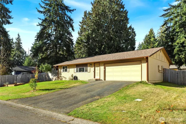 $475,000 | 250 Northeast Silver Pine Drive, Bremerton, WA 98311