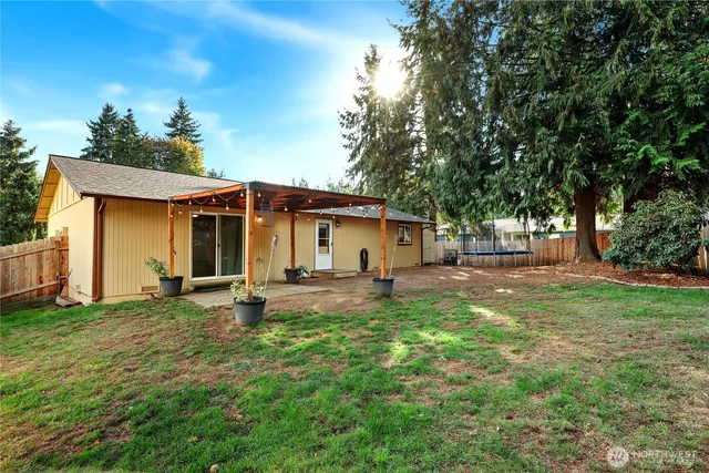 $475,000 | 250 Northeast Silver Pine Drive, Bremerton, WA 98311