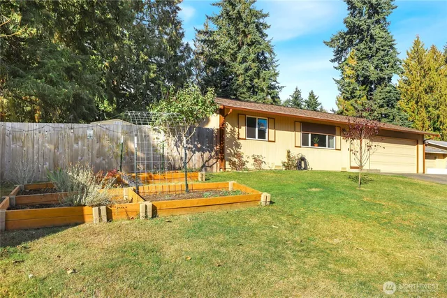 $475,000 | 250 Northeast Silver Pine Drive, Bremerton, WA 98311