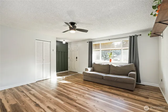 $475,000 | 250 Northeast Silver Pine Drive, Bremerton, WA 98311