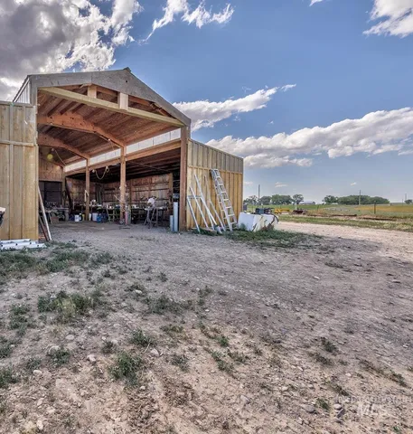 $1,300,000 | 2175 Graham Boulevard, Vale, OR 97918