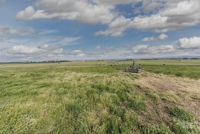 $1,300,000 | 2175 Graham Boulevard, Vale, OR 97918