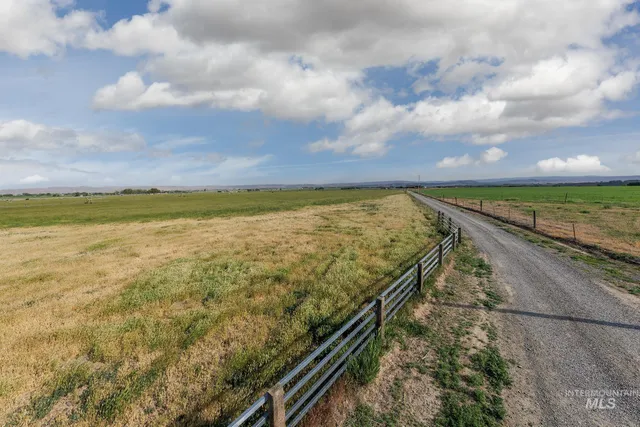 $1,300,000 | 2175 Graham Boulevard, Vale, OR 97918