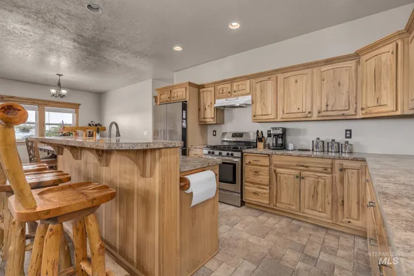 $1,199,900 | 2175 Graham Boulevard, Vale, OR 97918