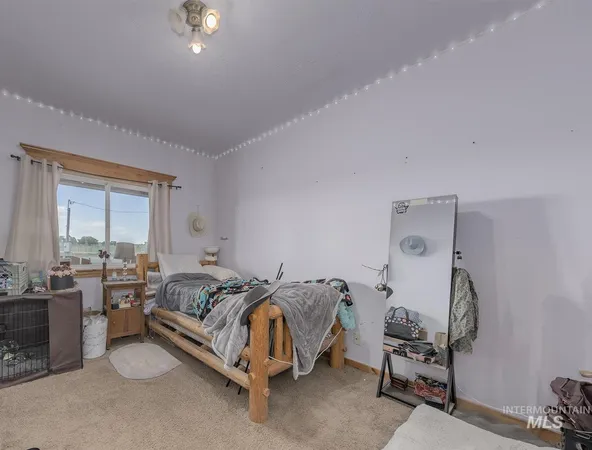 $1,199,900 | 2175 Graham Boulevard, Vale, OR 97918
