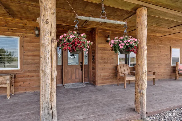 $1,300,000 | 2175 Graham Boulevard, Vale, OR 97918