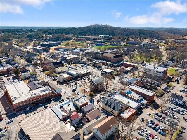 $370,000 | 86 Pine Street, Dahlonega, GA 30533