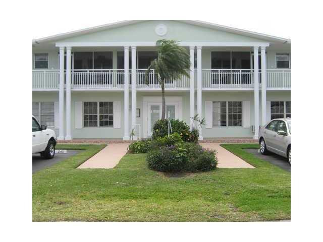 2100 Northeast 38th Street, Unit 218 Lighthouse Point, FL 33064 - Photo 1 of 20 Exterior Front
