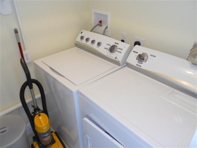 2100 Northeast 38th Street, Unit 218 Lighthouse Point, FL 33064 - Photo 13 of 20 Laundry Room