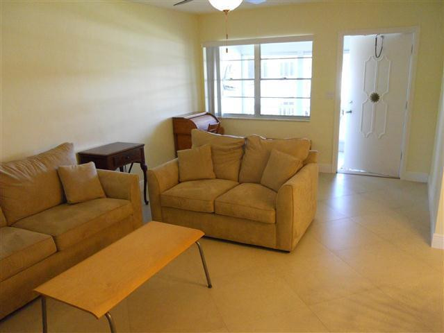 2100 Northeast 38th Street, Unit 218 Lighthouse Point, FL 33064 - Photo 4 of 20 Living Room