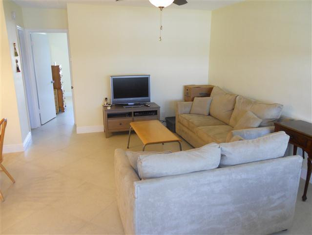 2100 Northeast 38th Street, Unit 218 Lighthouse Point, FL 33064 - Photo 6 of 20 Living Room