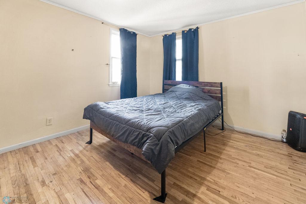 402 23rd Street South Fargo, ND 58103 - Photo 22 of 32