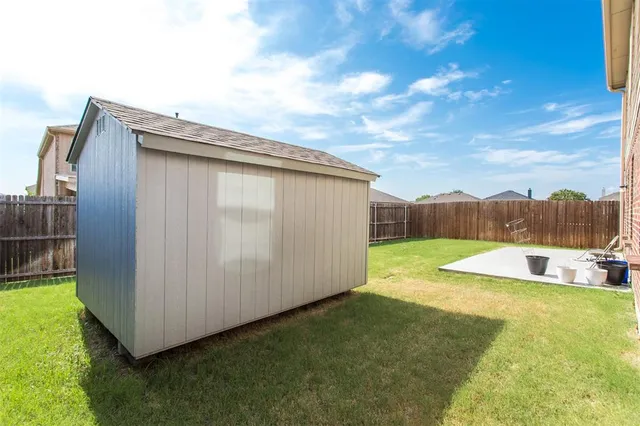 $2,200 | 2103 Meadow Park Drive, Princeton, TX 75407