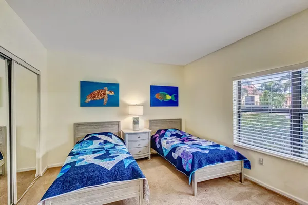 $3,000 | 200 Uno Lago Drive, Unit 105, Juno Beach, FL 33408