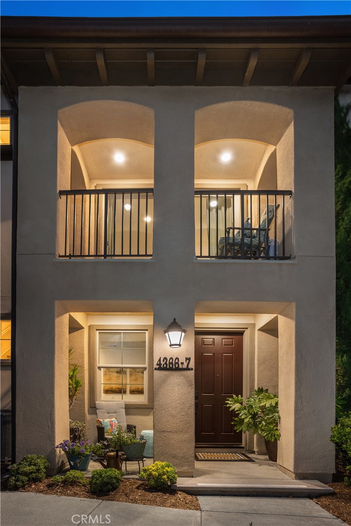 4366 Pacifica Way, Unit 7 Oceanside, CA 92056 - Photo 25 of 36 a front view of a house