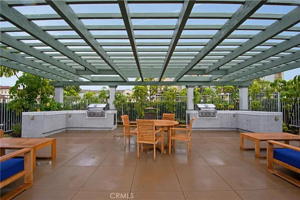 $749,000 | 4366 Pacifica Way, Unit 7, Oceanside, CA 92056