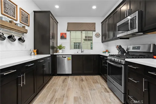 $749,000 | 4366 Pacifica Way, Unit 7, Oceanside, CA 92056